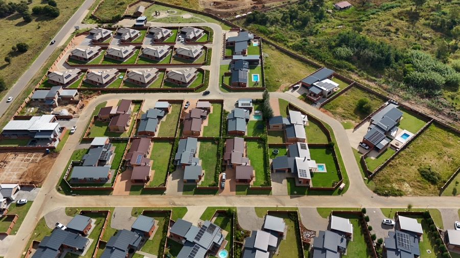 3 Bedroom Property for Sale in Van Der Hoff Park North West